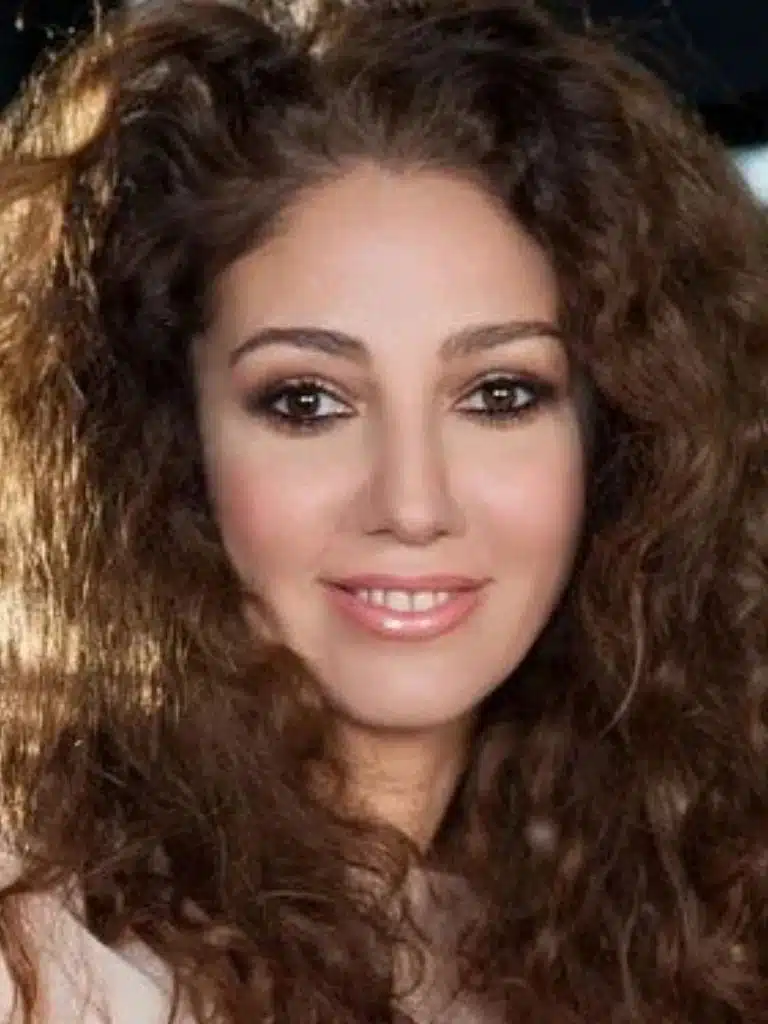 Fanny Cadeo Biography: Wiki, Age, Career, Height, Weight, Boyfriend, Net Worth & More